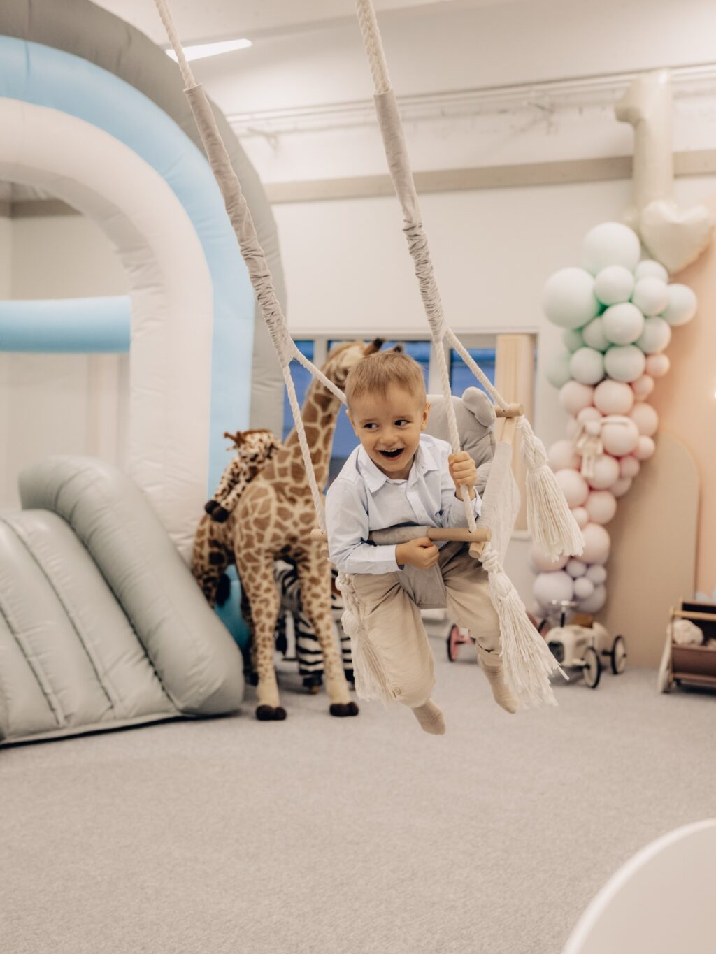 Instagram post from kukumangumaa. This post is in position 0.