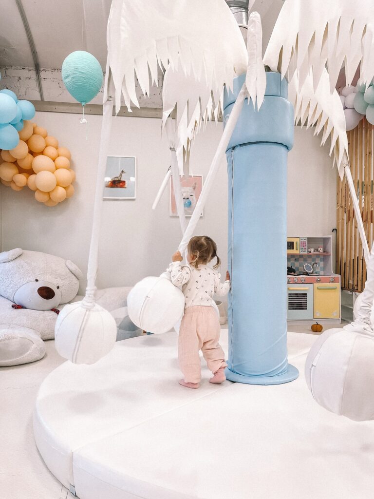 Instagram post from kukumangumaa. This post is in position 4.