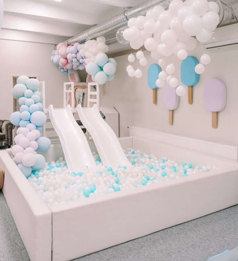 Instagram post from kukumangumaa. This post is in position 1.