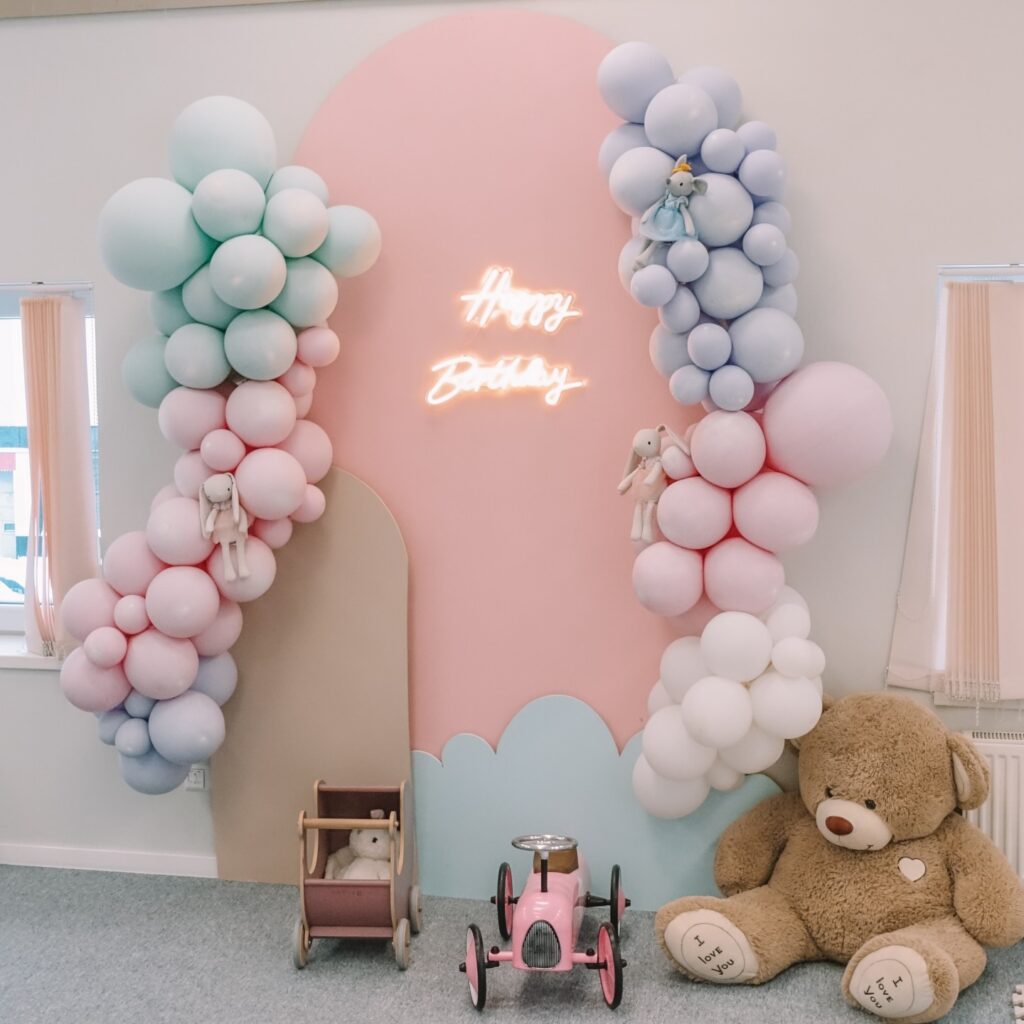 Instagram post from kukumangumaa. This post is in position 2.